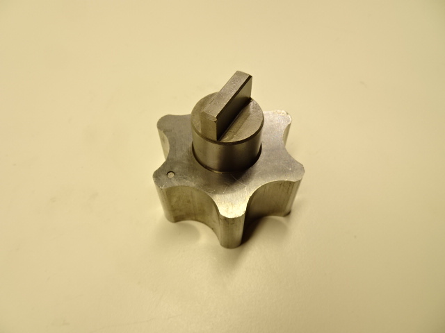 Oil pump shaft