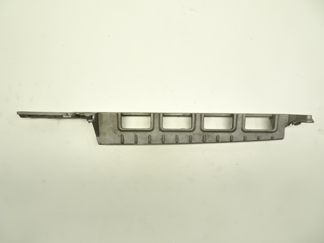 Opstaptrede bumper links cf/xf euro-6
