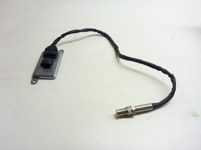 Nox sonde nach katalysator (schwartz)