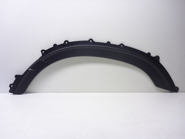 Garde-boue mastic, roue avant gauche