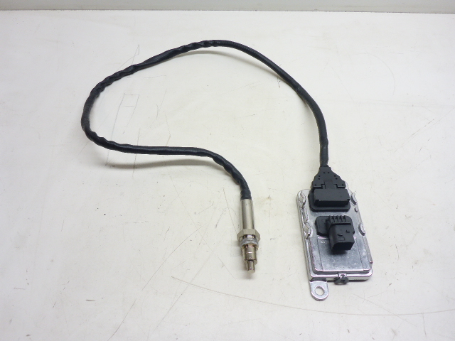 Nox sensor l=915mm after catalyst