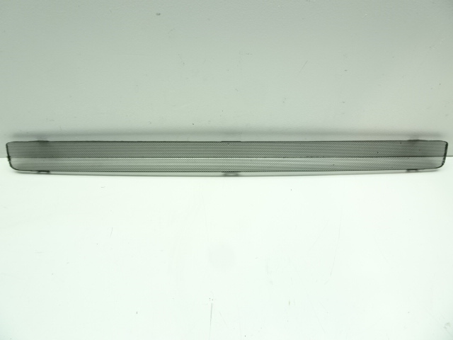Grille, upper front grill