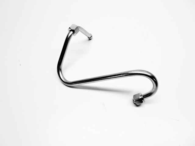 Fuel pipe