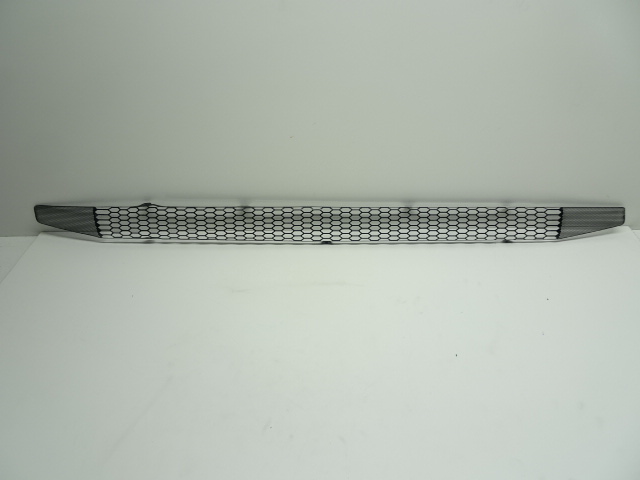 Grille, lower front grille v8