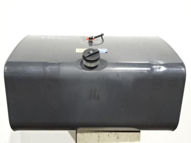 Kraftstofftank 300l stahl