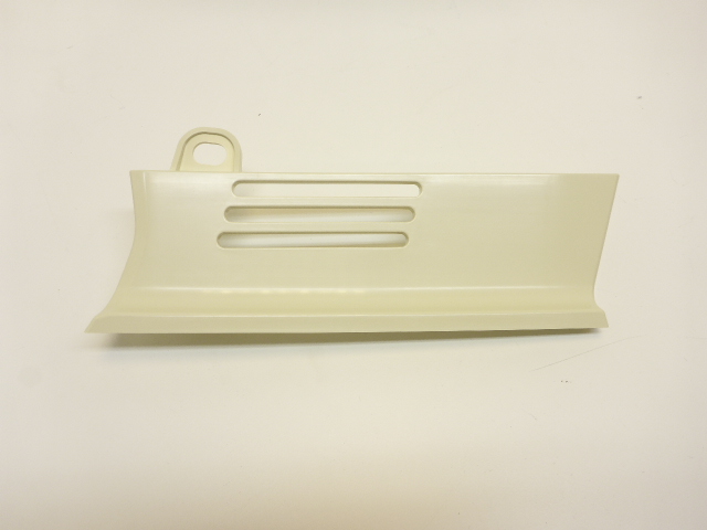 Cover left hand, lower grille ngs