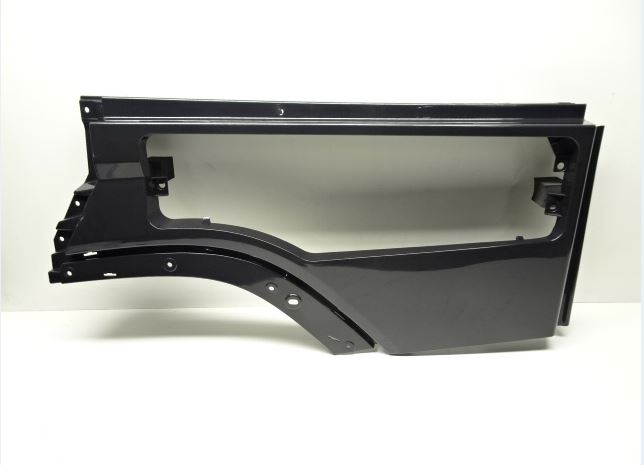 Mudguard extension, left with hatch  fh(4)
