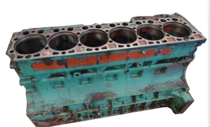 Bare cylinder block d7