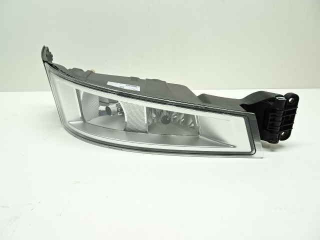 Full beam and fog lamp light, right hand