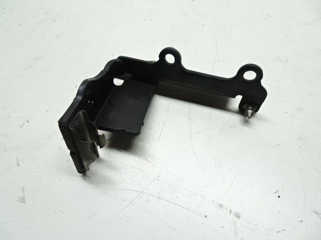Hinge front grill, right