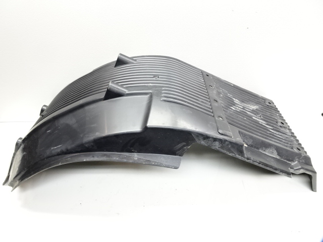 Fender, left